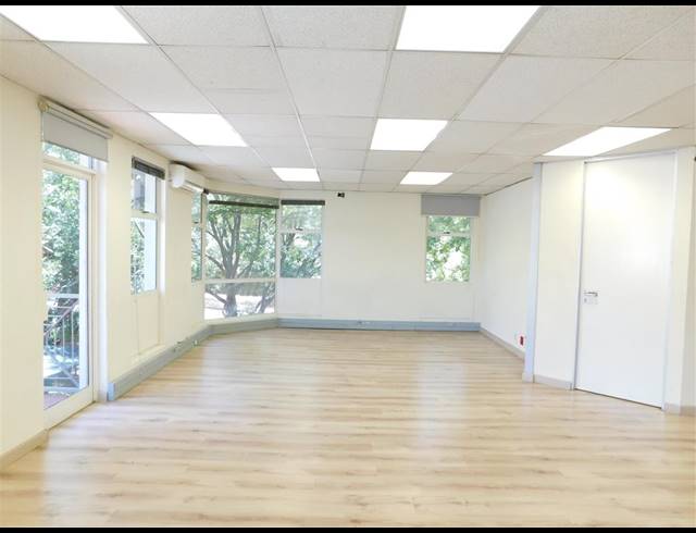 118M² OFFICE TO LET IN BORDEAUX